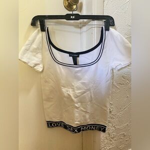 Basic white slogan crop tee